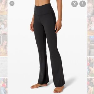 Lululemon flare pants - black